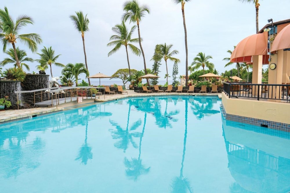 Kona Coast Resort by VRHost - photo 26