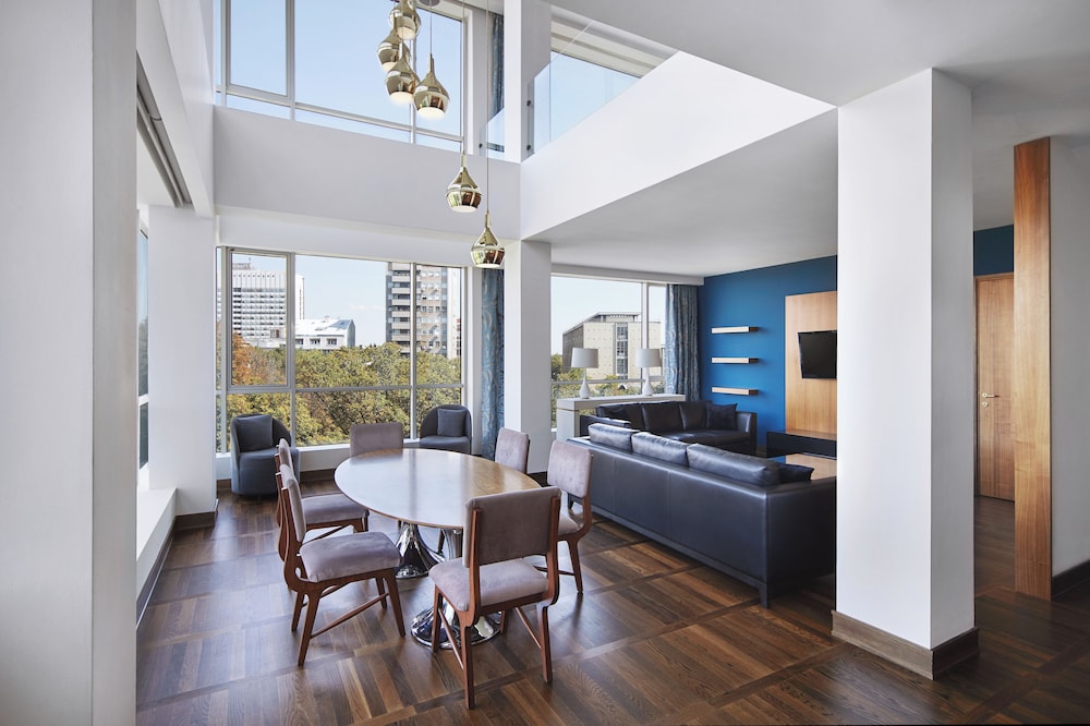 סלון / אזור ישיבה