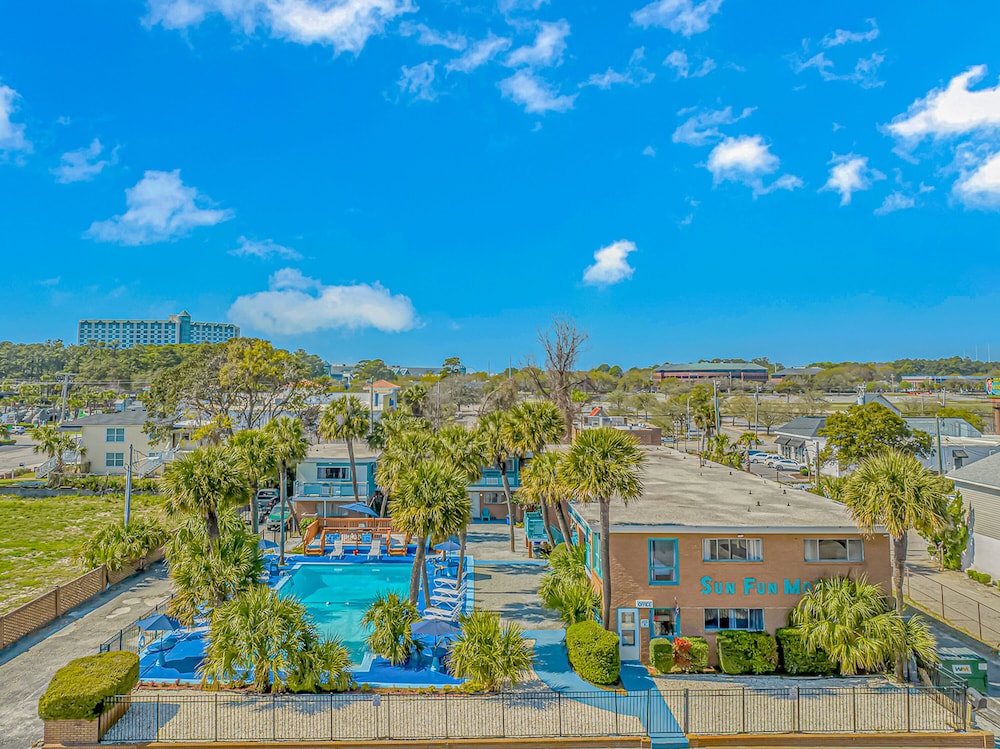 Sun Fun Motel - photo 33