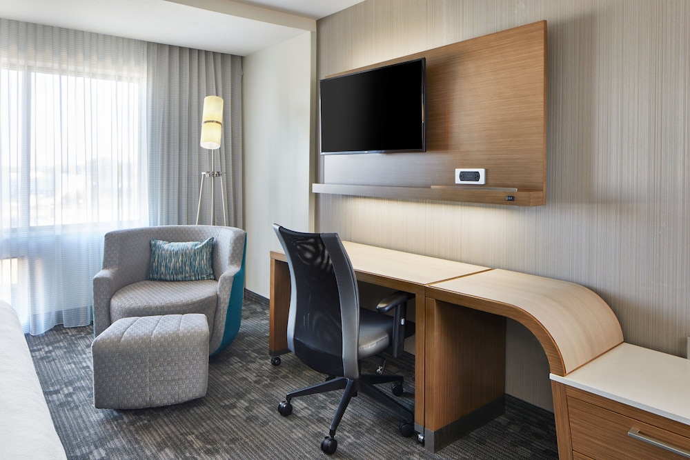 Courtyard by Marriott Atlanta Lithia Springs - photo 10