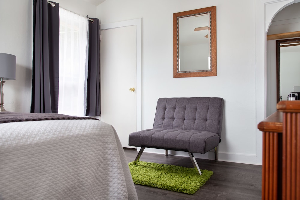 Travel Inn of Titusville - photo 3