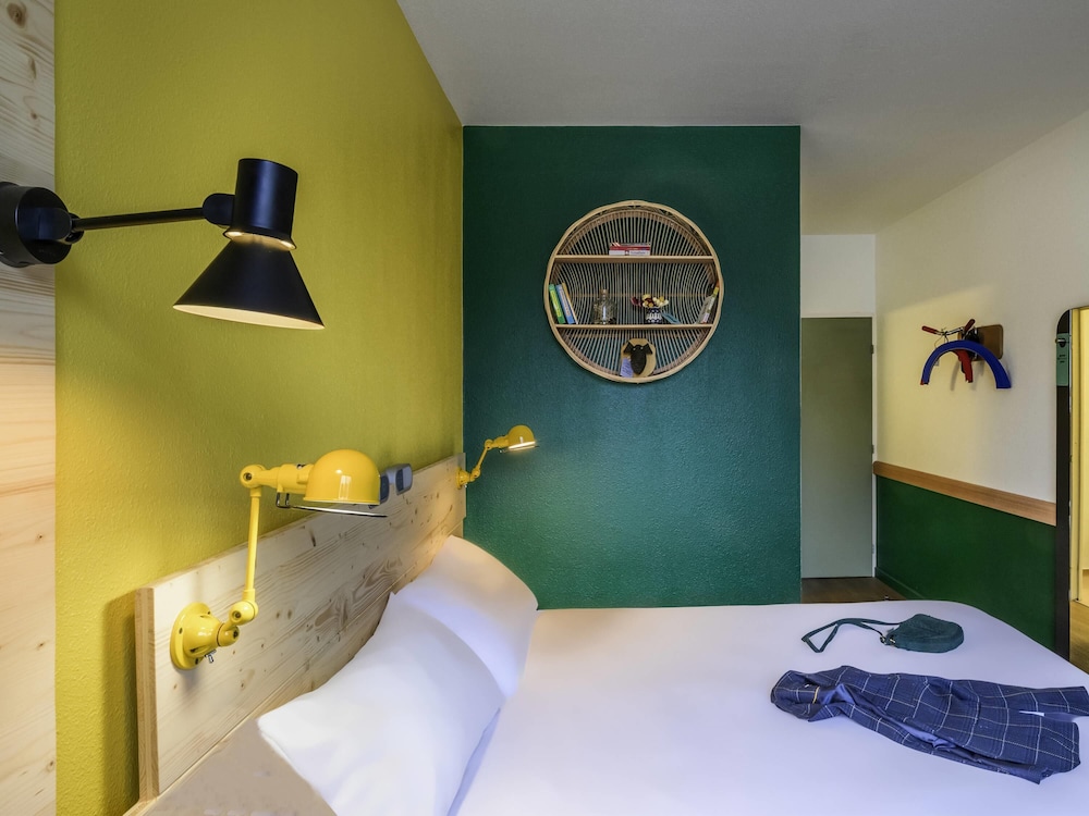 Greet Hotel Evreux Centre Route de Normandie by Accor — Evreux — photo 3