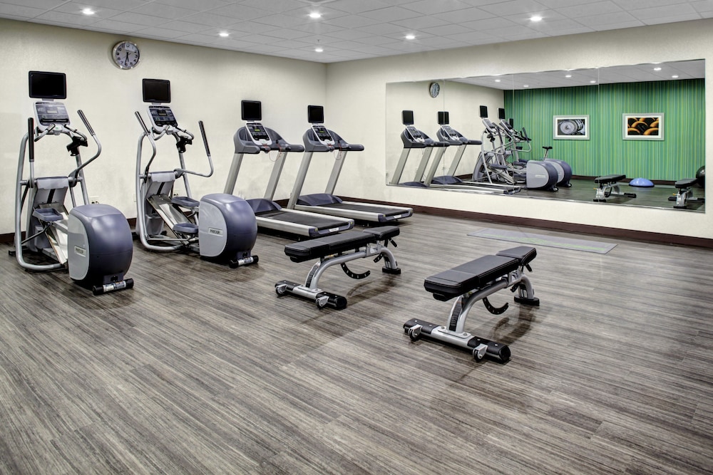 Holiday Inn Express & Suites Coldwater by IHG - photo 16