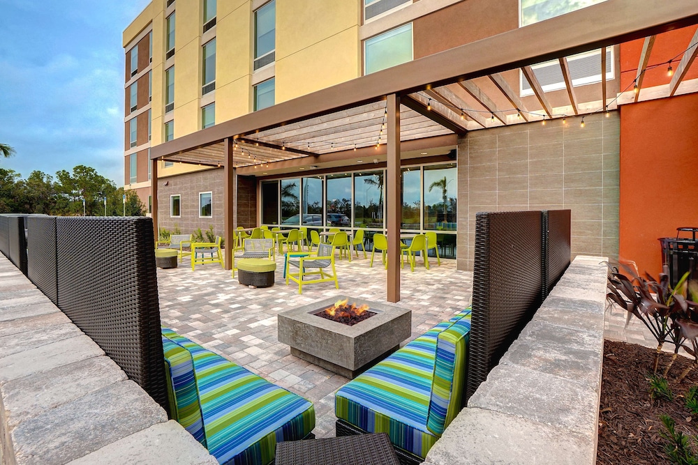 Home2 Suites by Hilton Lakewood Ranch - photo 41