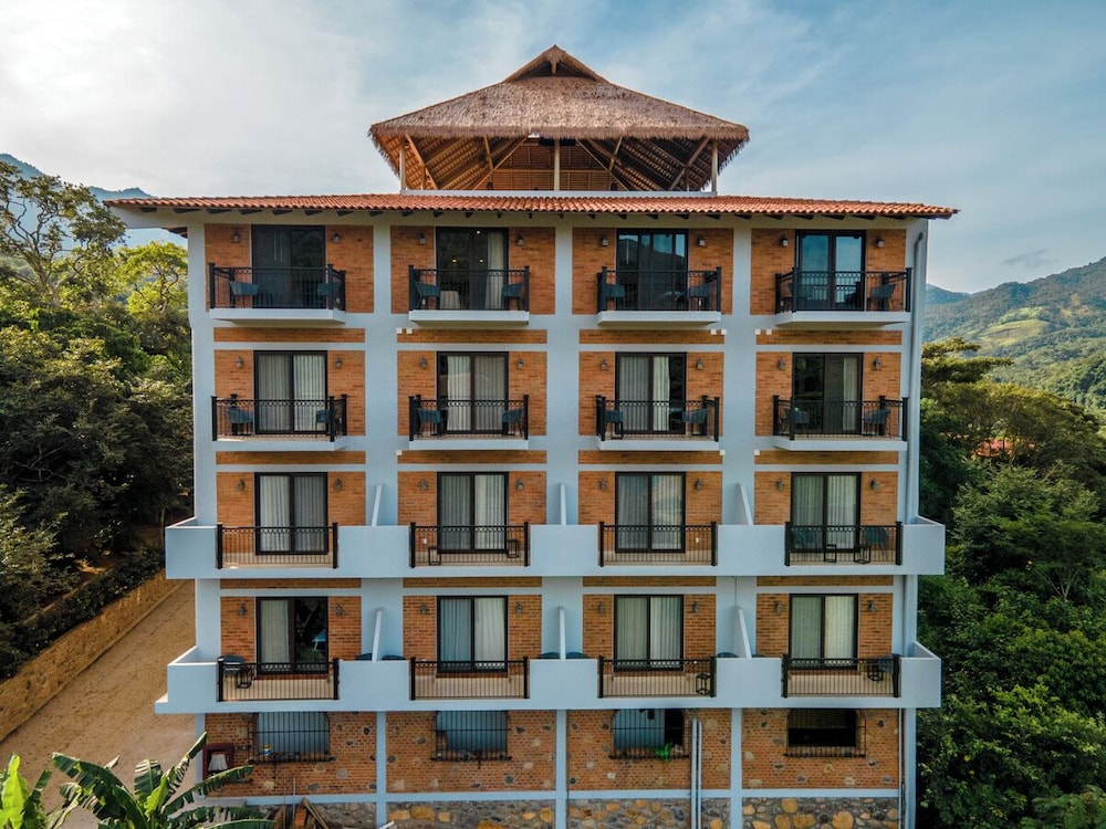River Park Hotel — 4-Star Luxury Hotel in Puerto Vallarta, Mexico