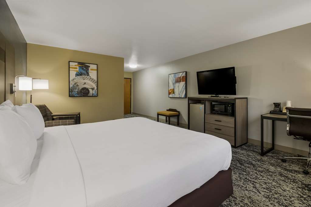 Best Western Temple Inn & Suites - photo 24