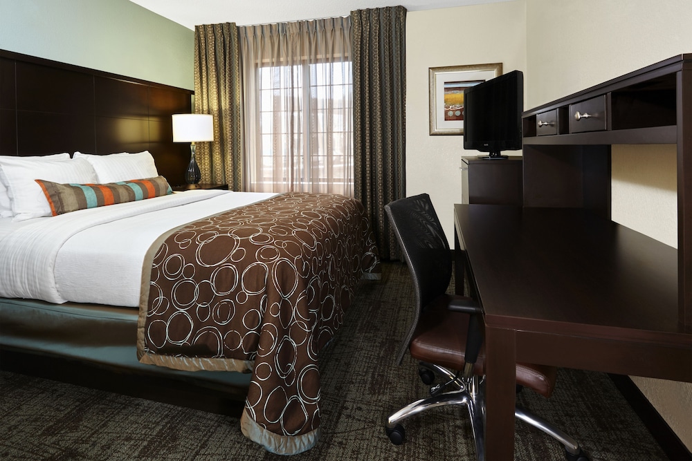 Staybridge Suites South Springfield by IHG - photo 10