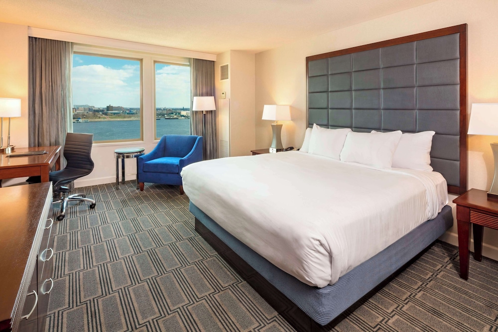 Hilton Philadelphia at Penn's Landing - photo 20