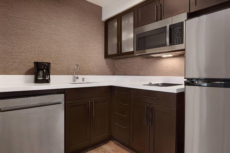 Residence Inn by Marriott Folsom Sacramento - photo 30