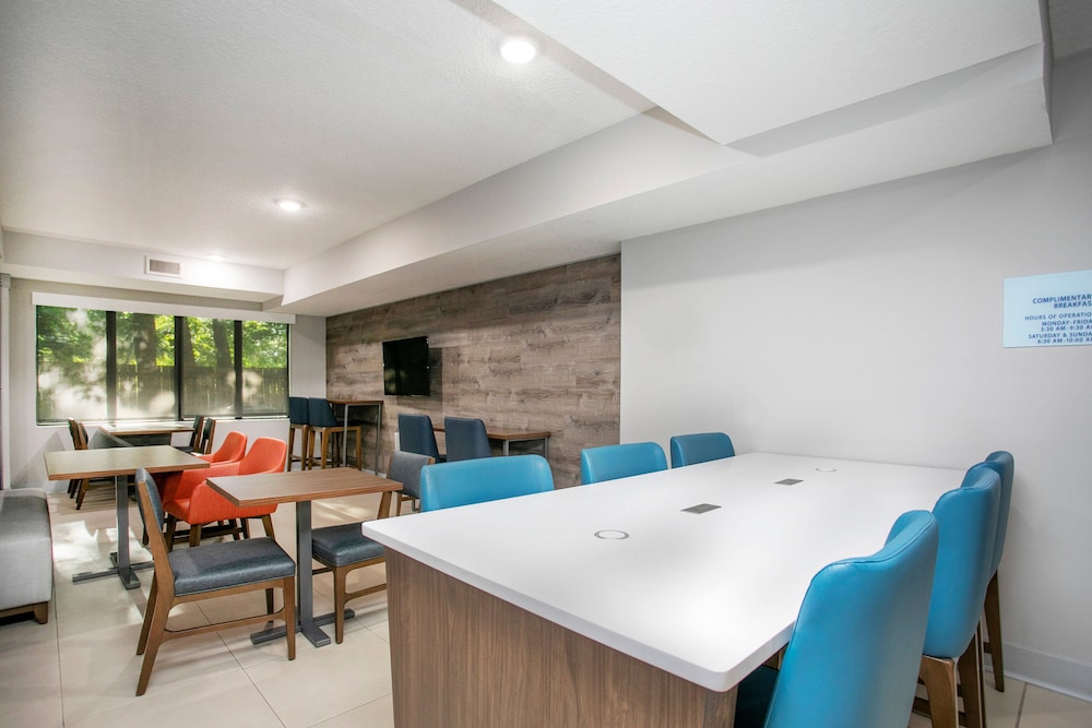Holiday Inn Express & Suites Jacksonville Atlantic Beach by IHG - photo 39