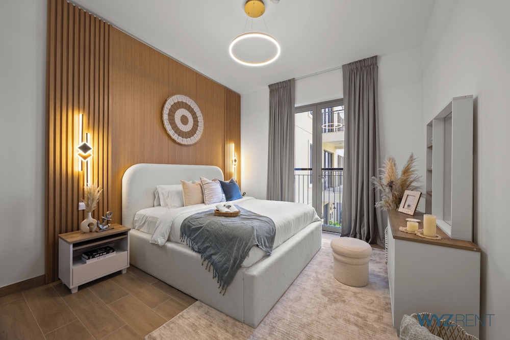 Boho Bayfront 1BR in La Sirene 2 Seaport View — 4-Star Luxury Hotel in Dubai, United Arab Emirates