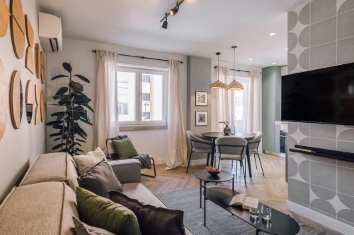 Soconusco 1 bedroom and balcony in Bairro Azul — 4-Star Luxury Hotel in Lisbon, Portugal
