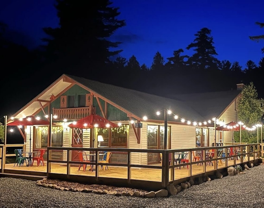 Adk Trail Inn - last minute hotel in Wilmington