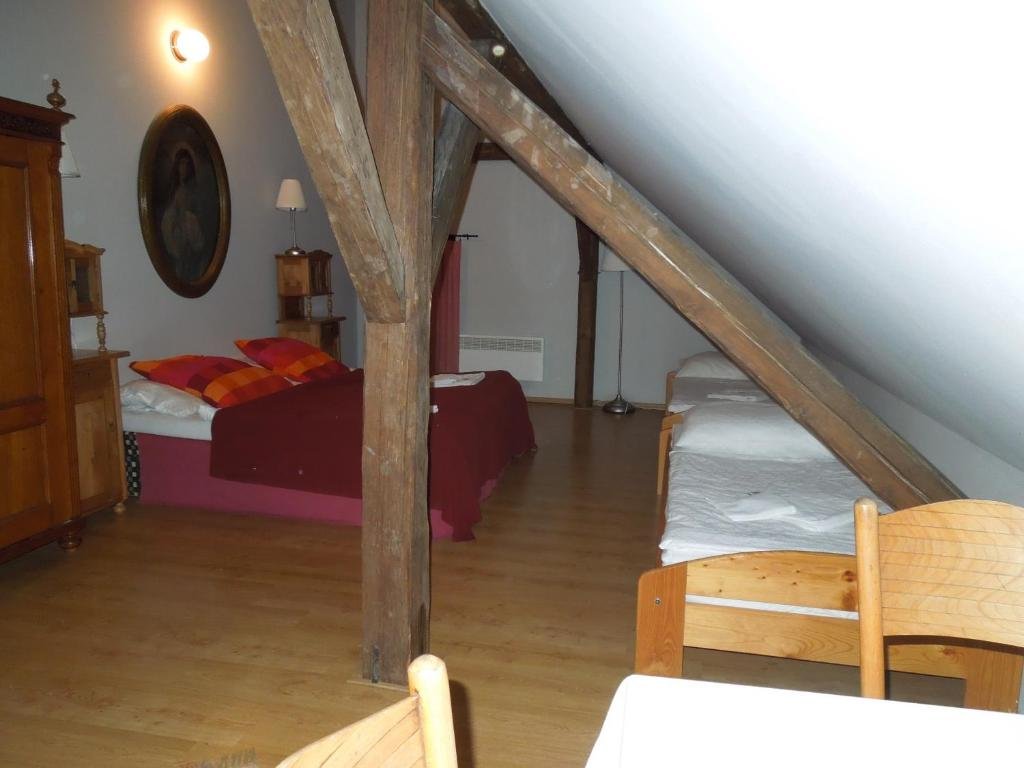 Hostinec u Zámečku Klokočov — hotel in Chotebor