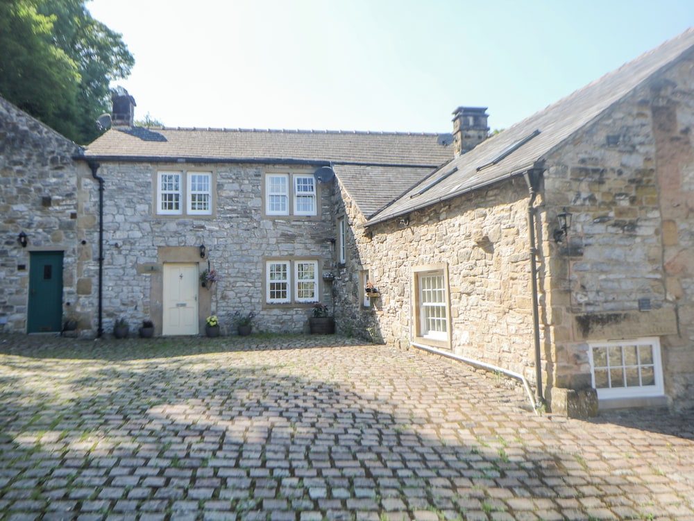 Querc in Hope Valley, United Kingdom