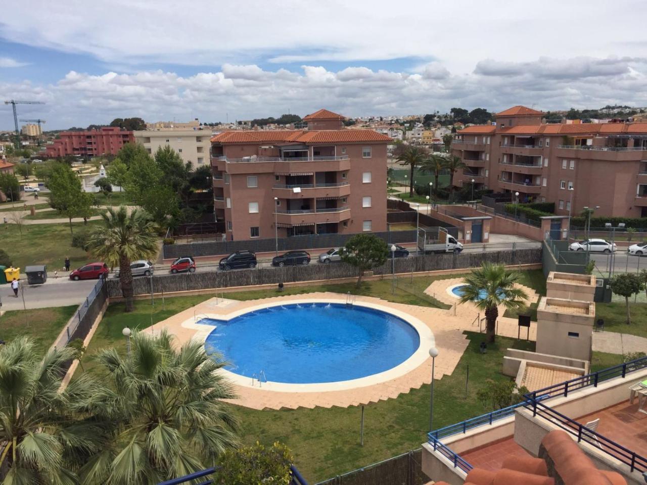 Apartamento Julieta — 4-Star Luxury Hotel in Sanlucar De Barrameda, Spain