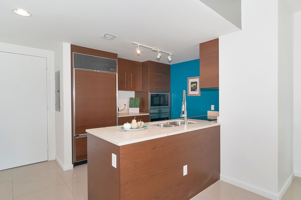 Icon W Brickell by Best Miami Vacations - photo 12