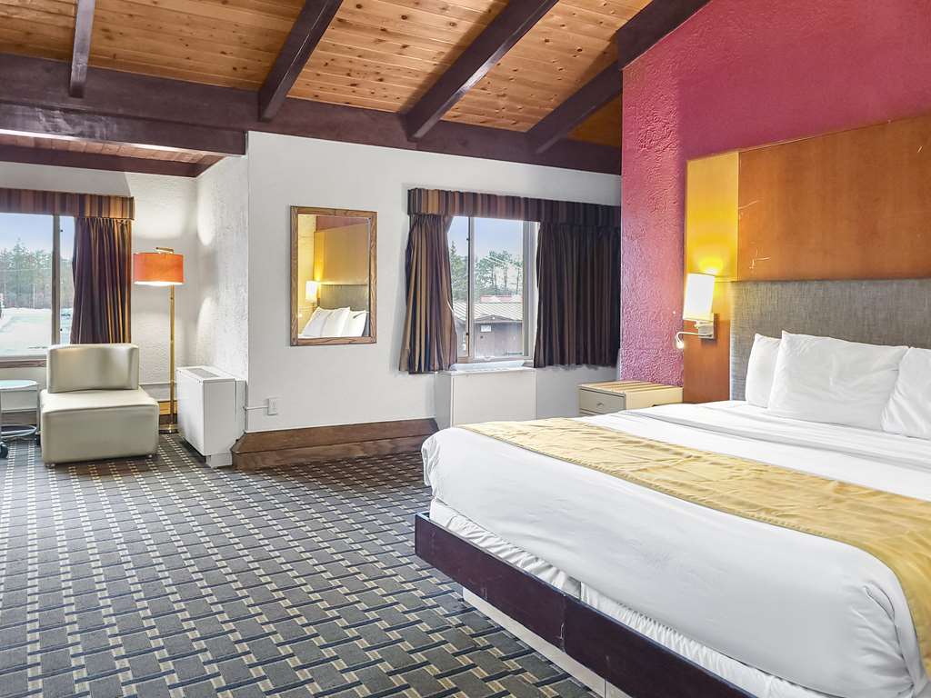 Americas Best Value Inn Hinckley - photo 7