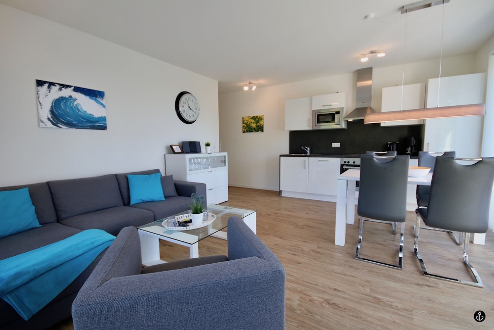 Quartier Hohe Geest 22 — 4-Star Luxury Hotel in Cuxhaven, Germany
