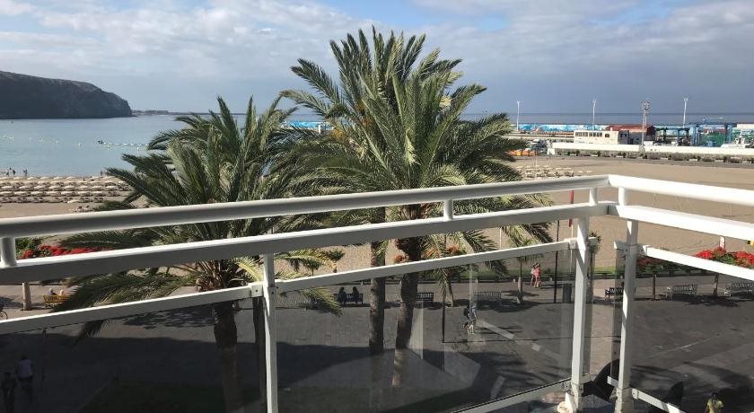 Bahia Colon — 4-Star Luxury Hotel in Santa Cruz De Tenerife, Spain