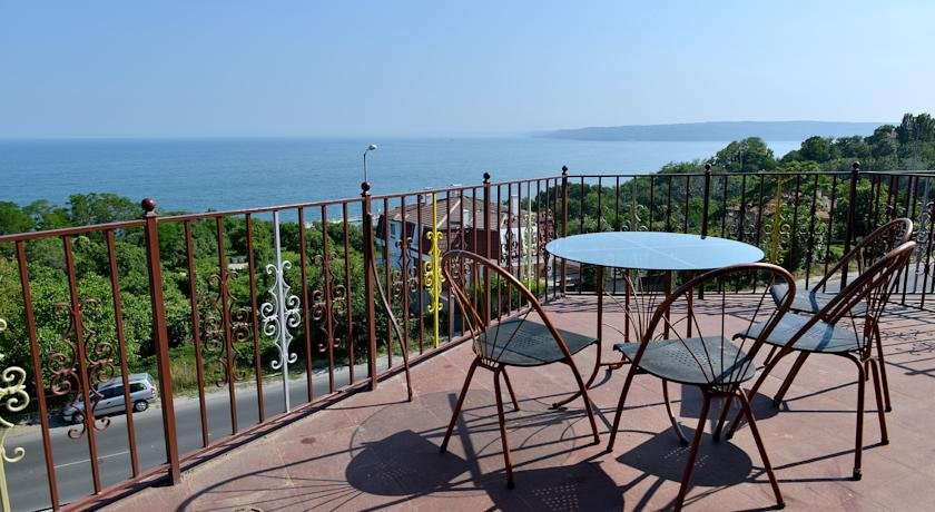 Ellinis Hotel in Varna, Bulgaria