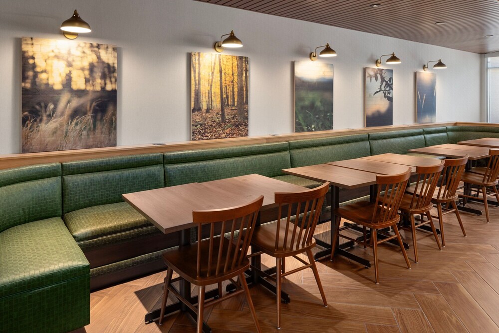 Fairfield by Marriott Inn & Suites Yankton - photo 28