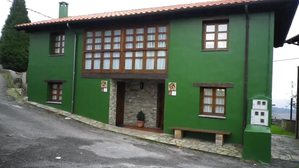 Ca Pilarona El Pajar — hotel in Salas