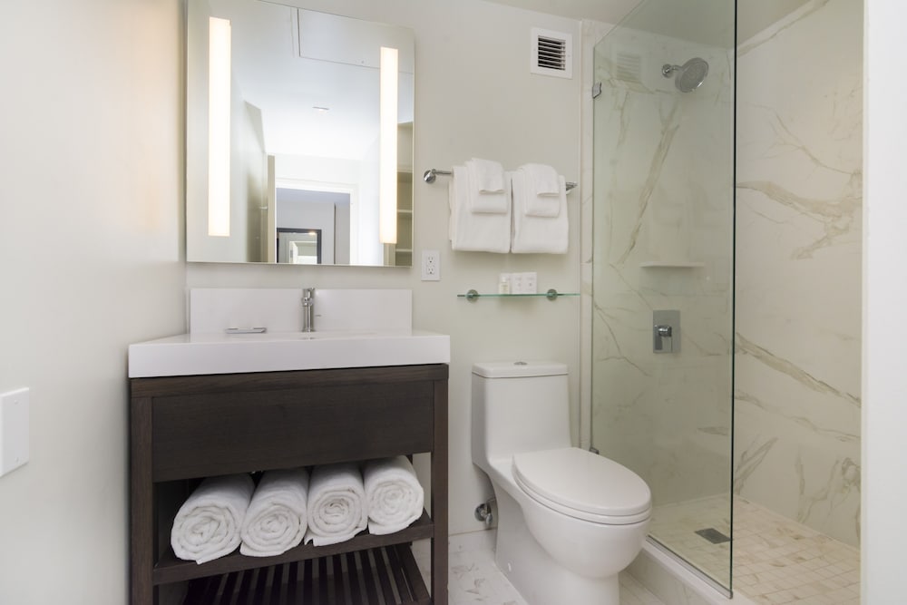 The Benson Portland Curio Collection by Hilton - photo 45