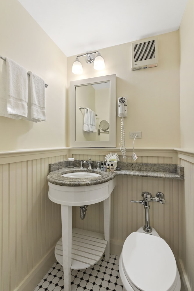 Hawthorne Hotel - photo 14