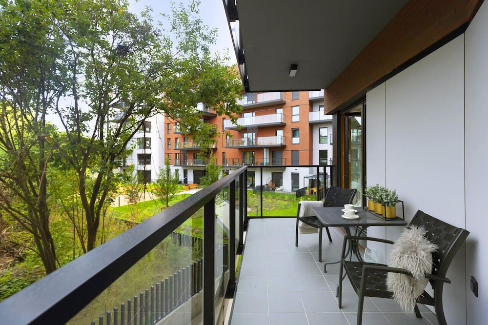 Elite Apartments Sienna Grobla Prestige — 4-Star Luxury Hotel in Gdansk, Poland