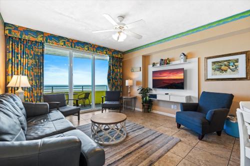 Stunning 5th Floor Oceanfront Retreat Newly Furnished at the Wyndham Oceanwalk in Daytona Beach, United States