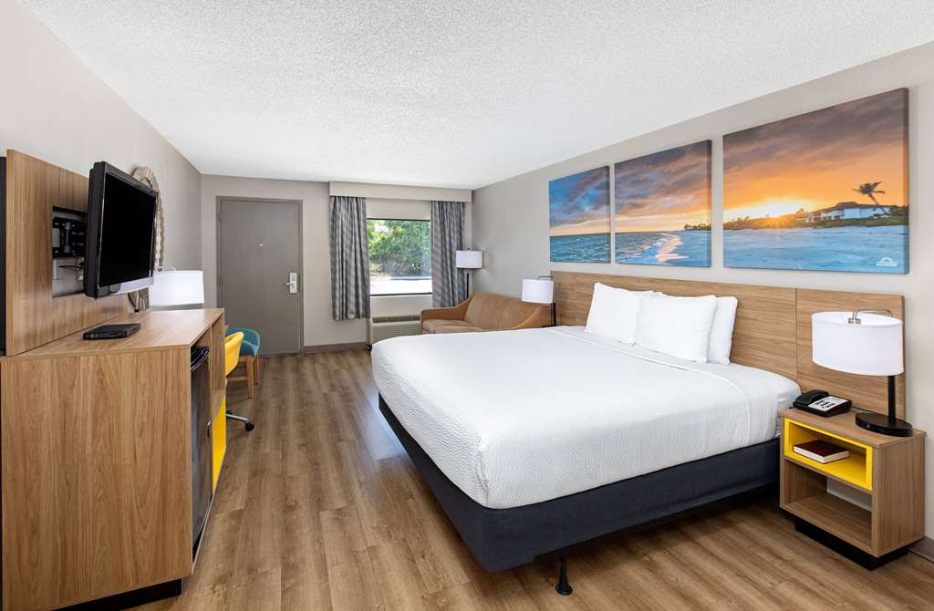 Days Inn by Wyndham St George - photo 29