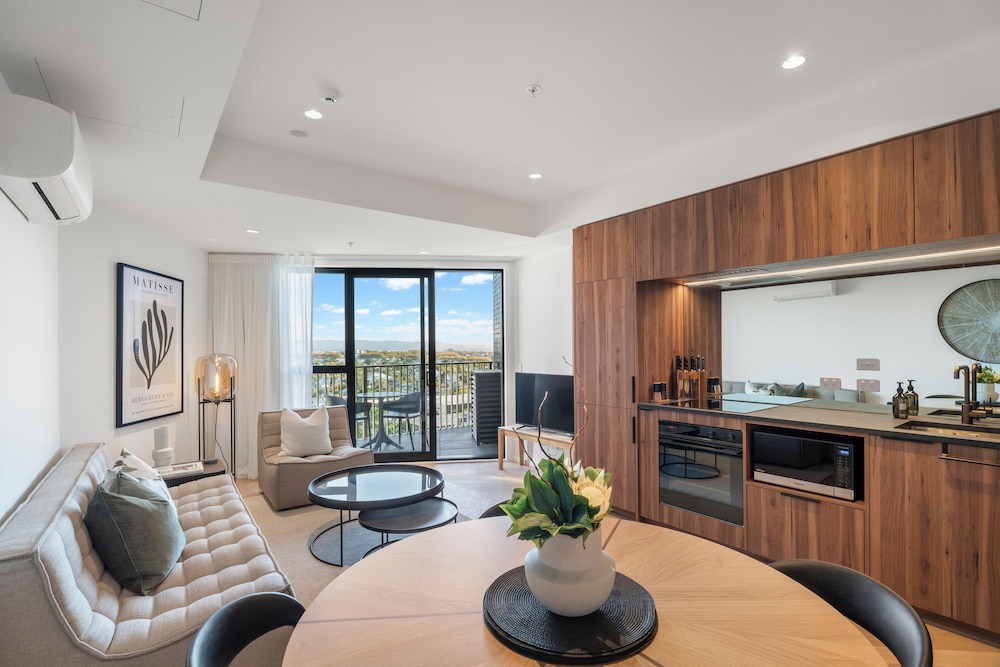 Greenhouse Apartments by Urban Rest — 4-Star Luxury Hotel in Auckland, New Zealand