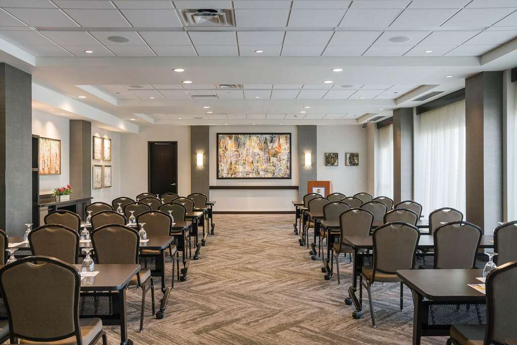Hyatt Place Buffalo Amherst - photo 50