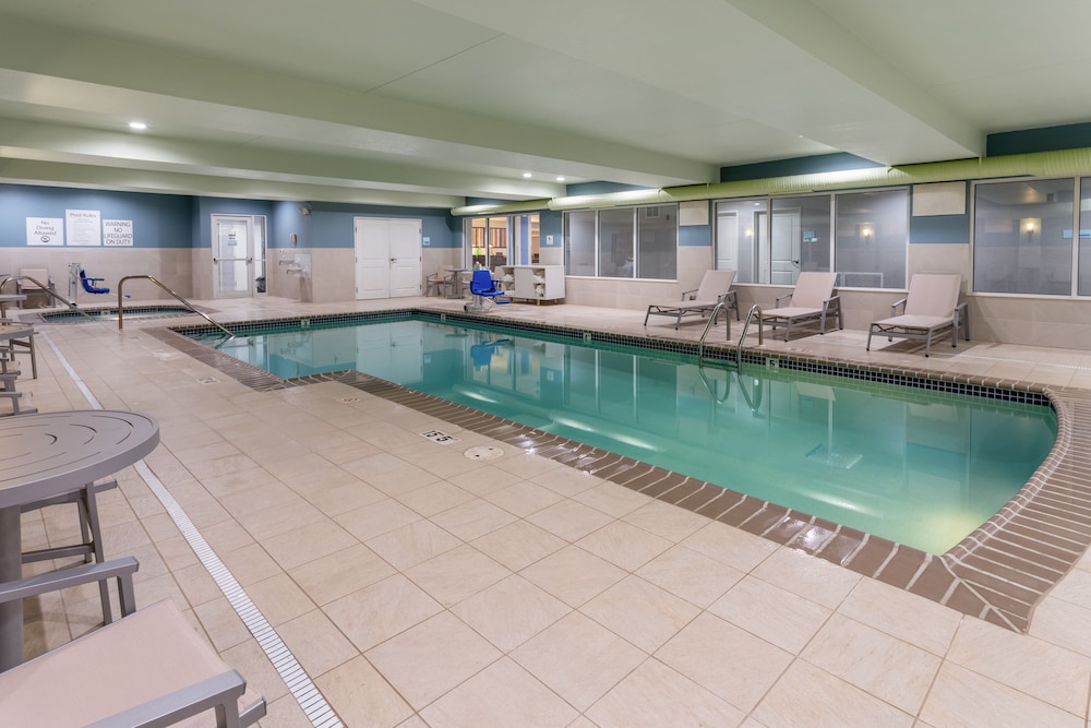 Holiday Inn Express & Suites Vandalia by IHG - photo 30