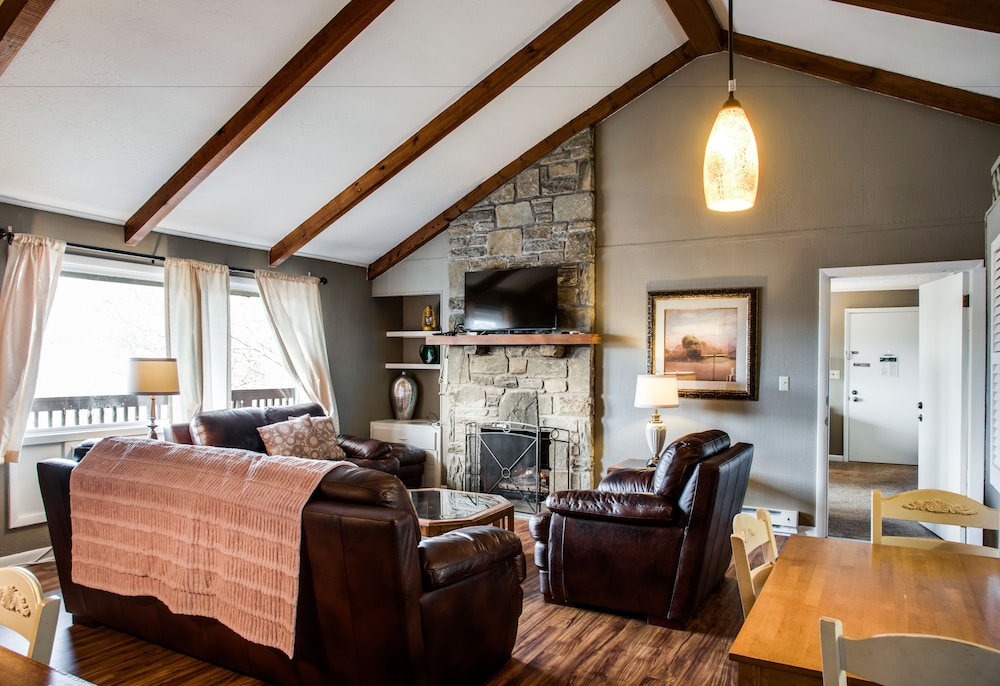 Cliff Dwellers Inn - photo 44