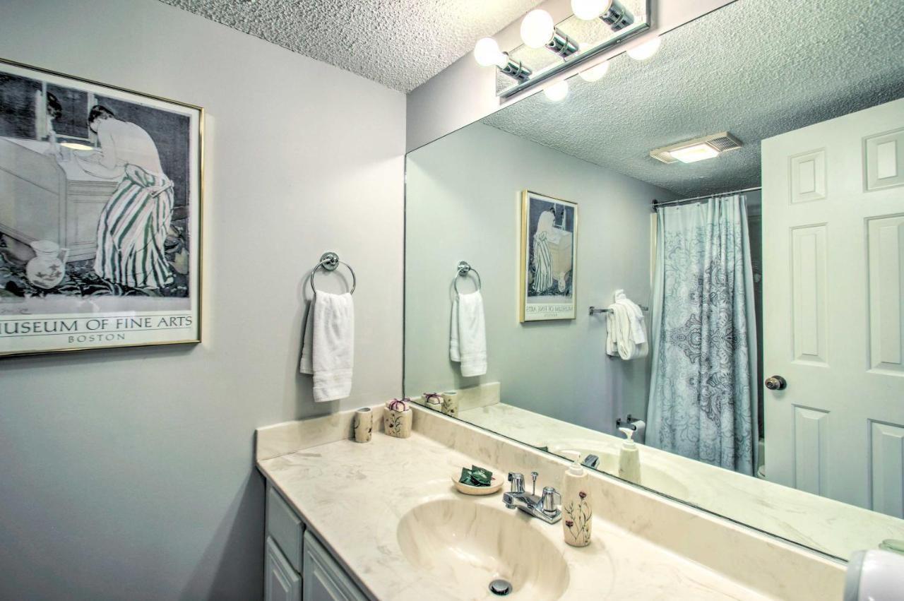 Idyllic Wintergreen Condo with Resort Amenities - photo 12