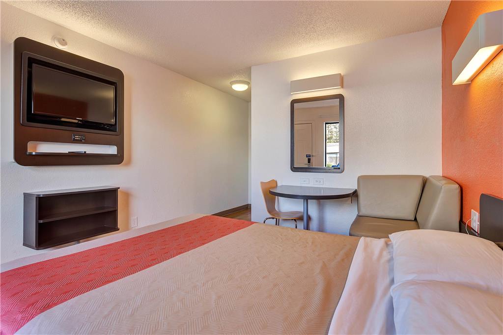 Motel6 Santa Rosa South - photo 7