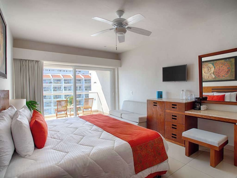 Marival Emotions All Inclusive Resort by Mercure