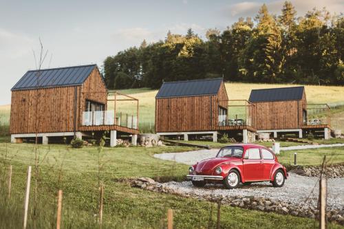 WymarzONE domki z prywatnymi jacuzzi i kominkiem — hotel in Bolkow