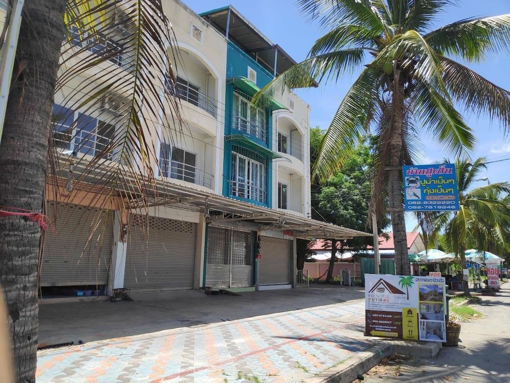 Oyster Resort - last minute hotel in Chon Buri