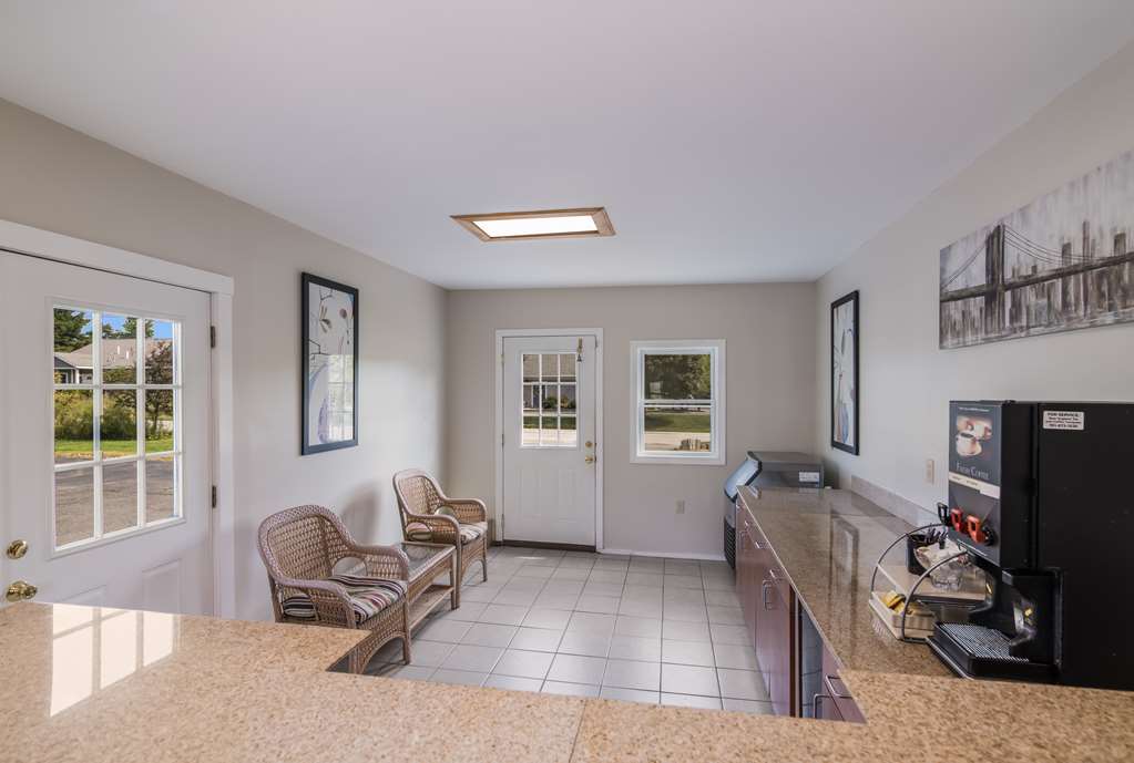 Americas Best Value Inn Scarborough Portland - photo 14