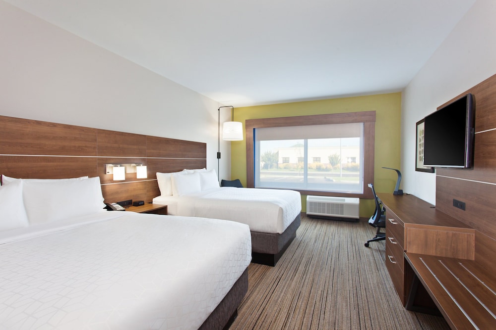 Holiday Inn Express & Suites Moses Lake by IHG - photo 10