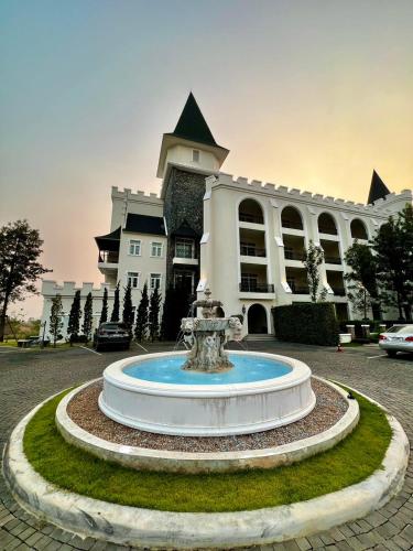 Blue Sky Khao Kho Castell Condo 920 — 4-Star Luxury Hotel in Khao Kho, Thailand