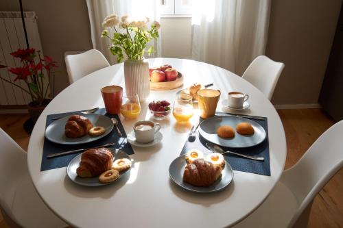Due Strade Apt — 4-Star Luxury Hotel in Florence, Italy