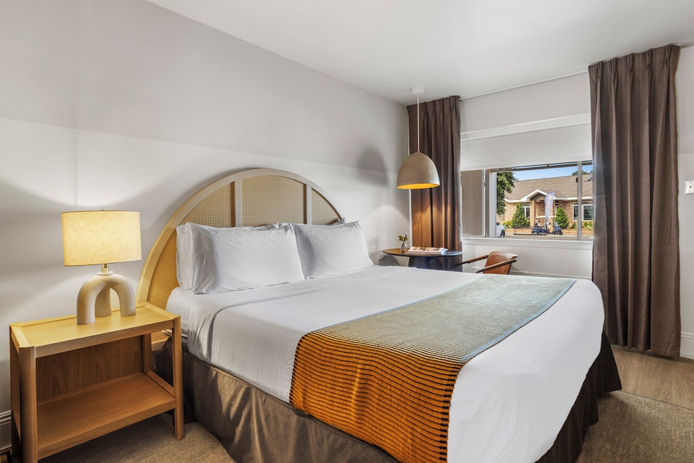 Gulf Hills Hotel & Resort - photo 12