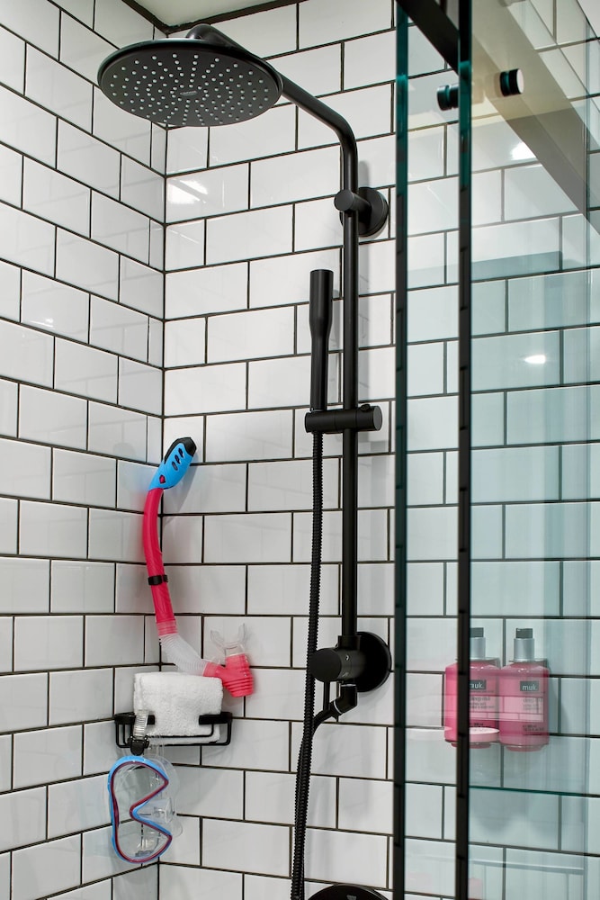 Moxy Atlanta Midtown - photo 19