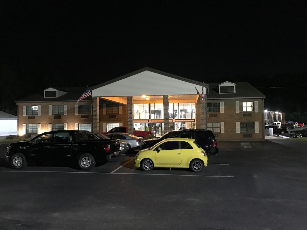 At Home Inn & Suites - photo 80