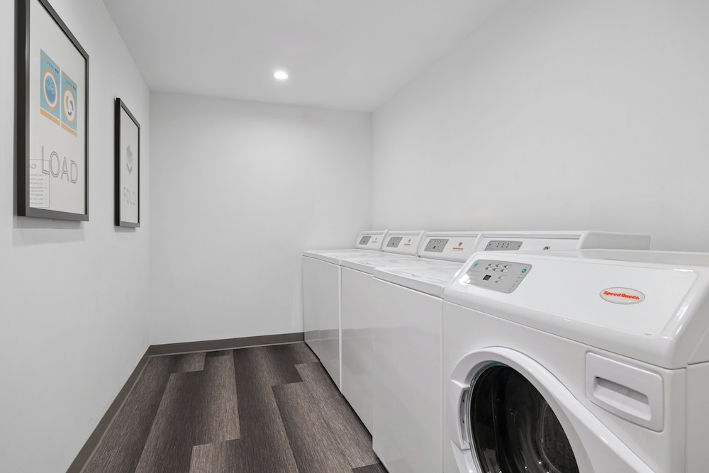 Staybridge Suites Sacramento Woodland - photo 96