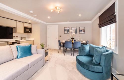 Bootham House Apartment 7 Minster Views & Free Parking — 4-Star Luxury Hotel in York, United Kingdom